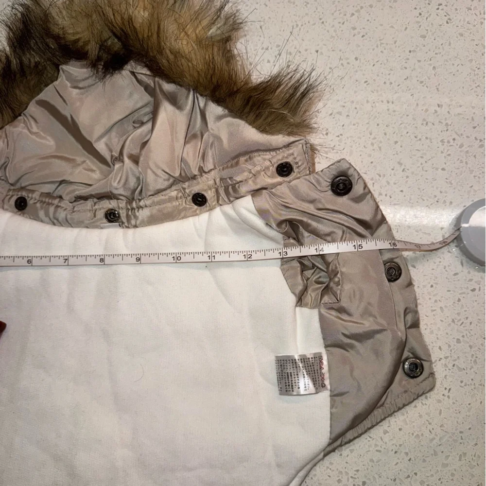 Stylish Tan Dog Jacket with Faux Fur Trim - size S (up to 10 lbs) NWOT